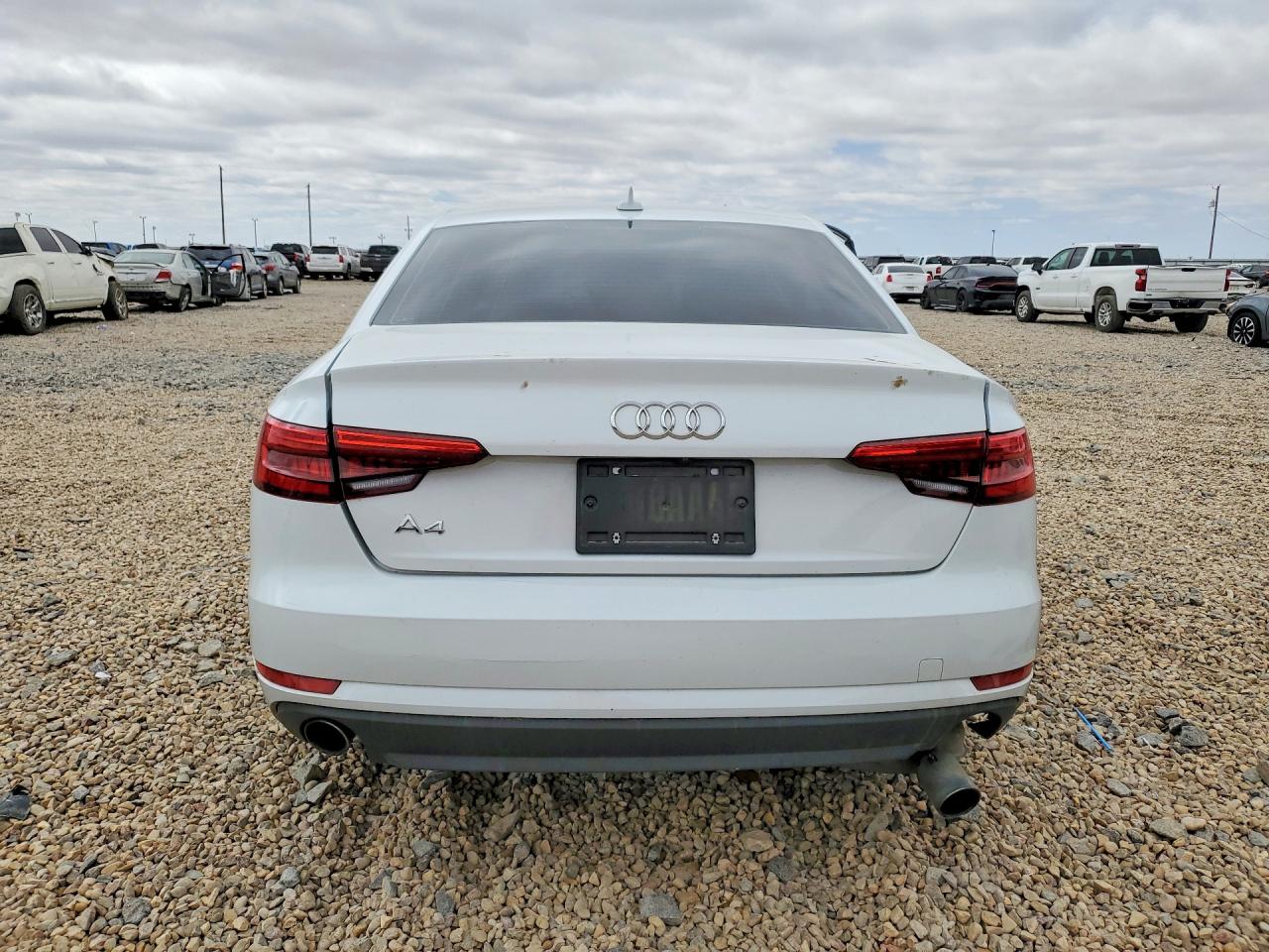 2017 AUDI A4