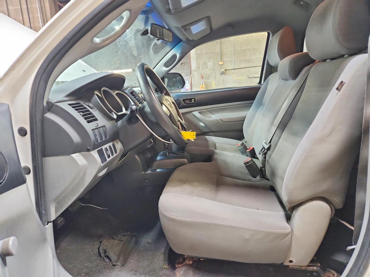 2012 TOYOTA TACOMA