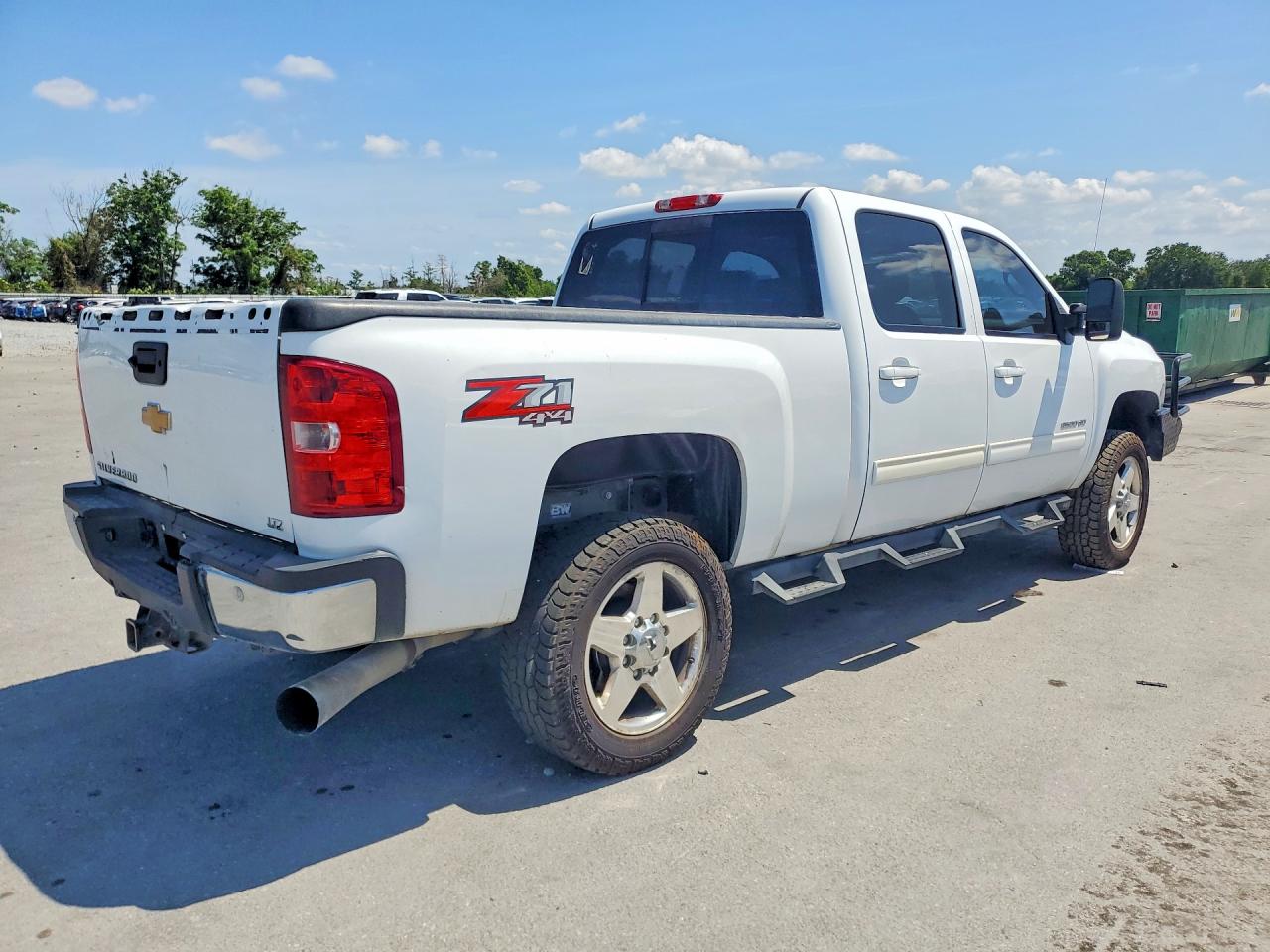 2014 CHEVROLET SILVERADO