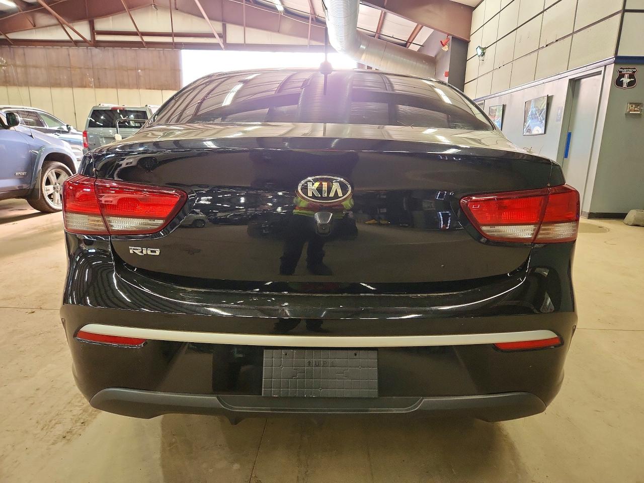 2021 KIA RIO