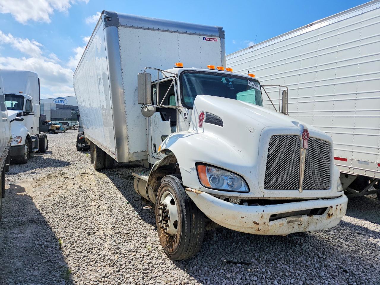 2019 KENWORTH T300