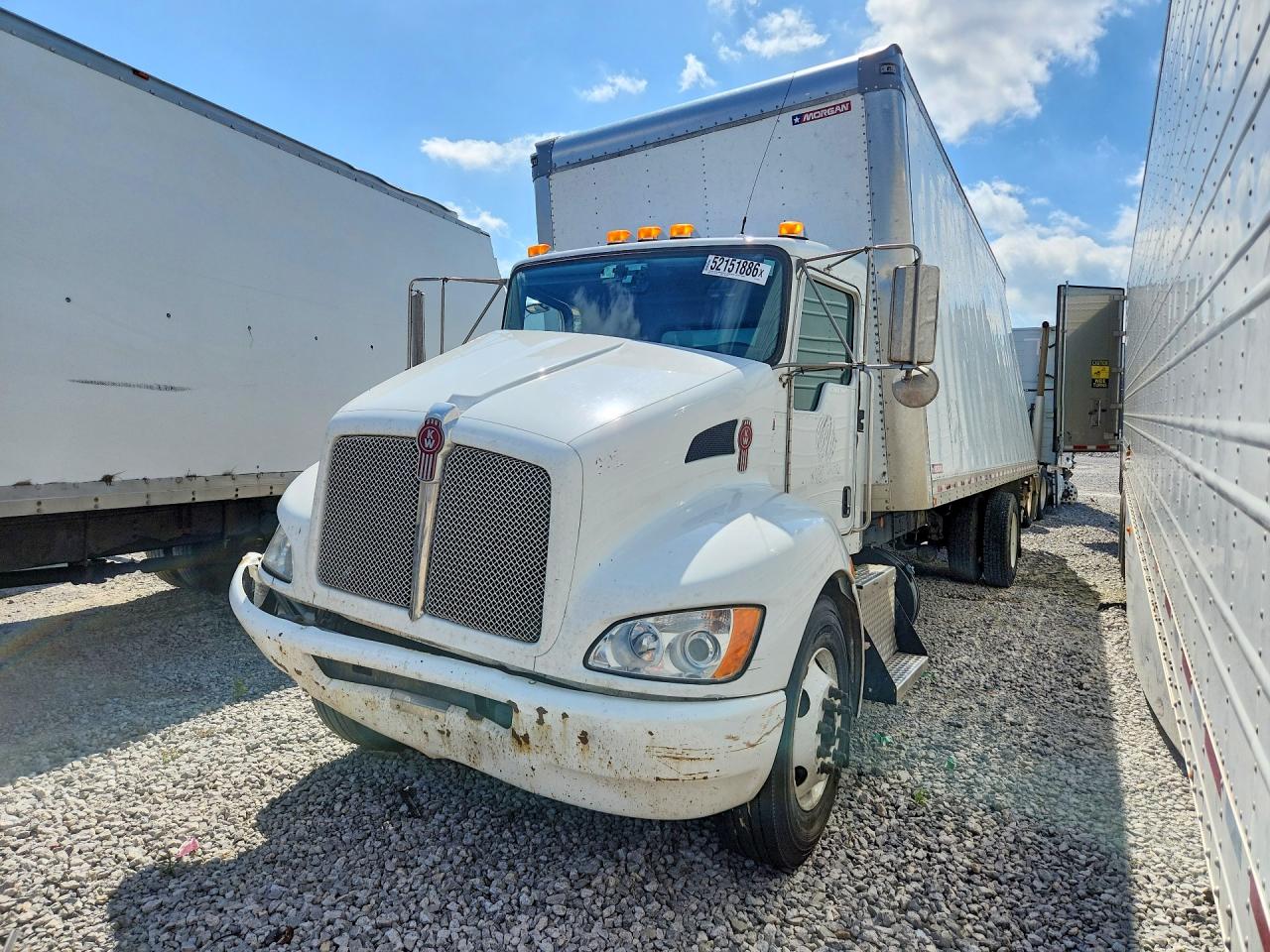 2019 KENWORTH T300