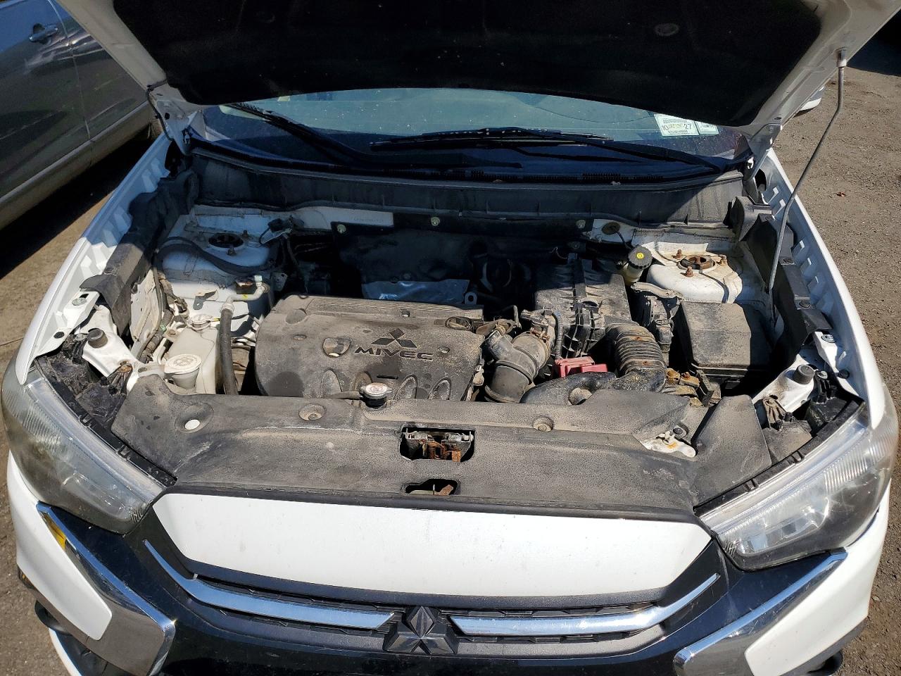 2018 MITSUBISHI OUTLANDER