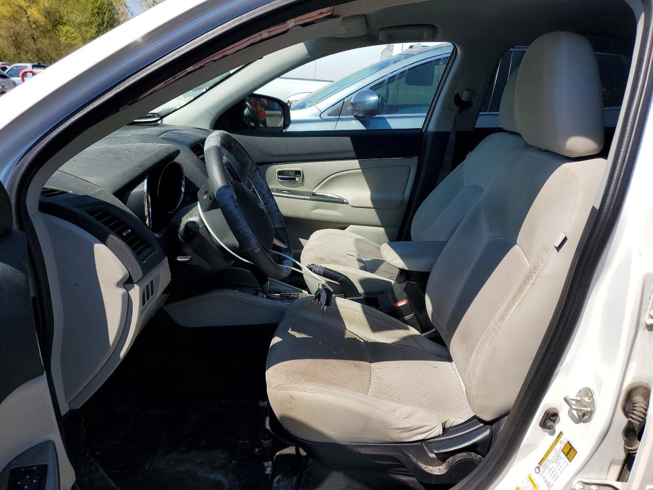2018 MITSUBISHI OUTLANDER