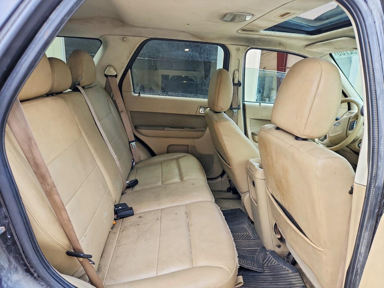 2011 FORD ESCAPE