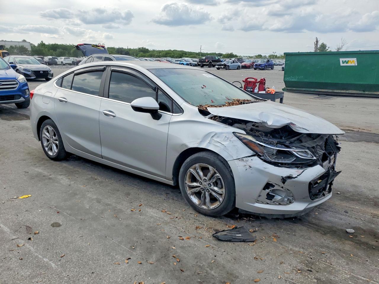 2019 CHEVROLET CRUZE