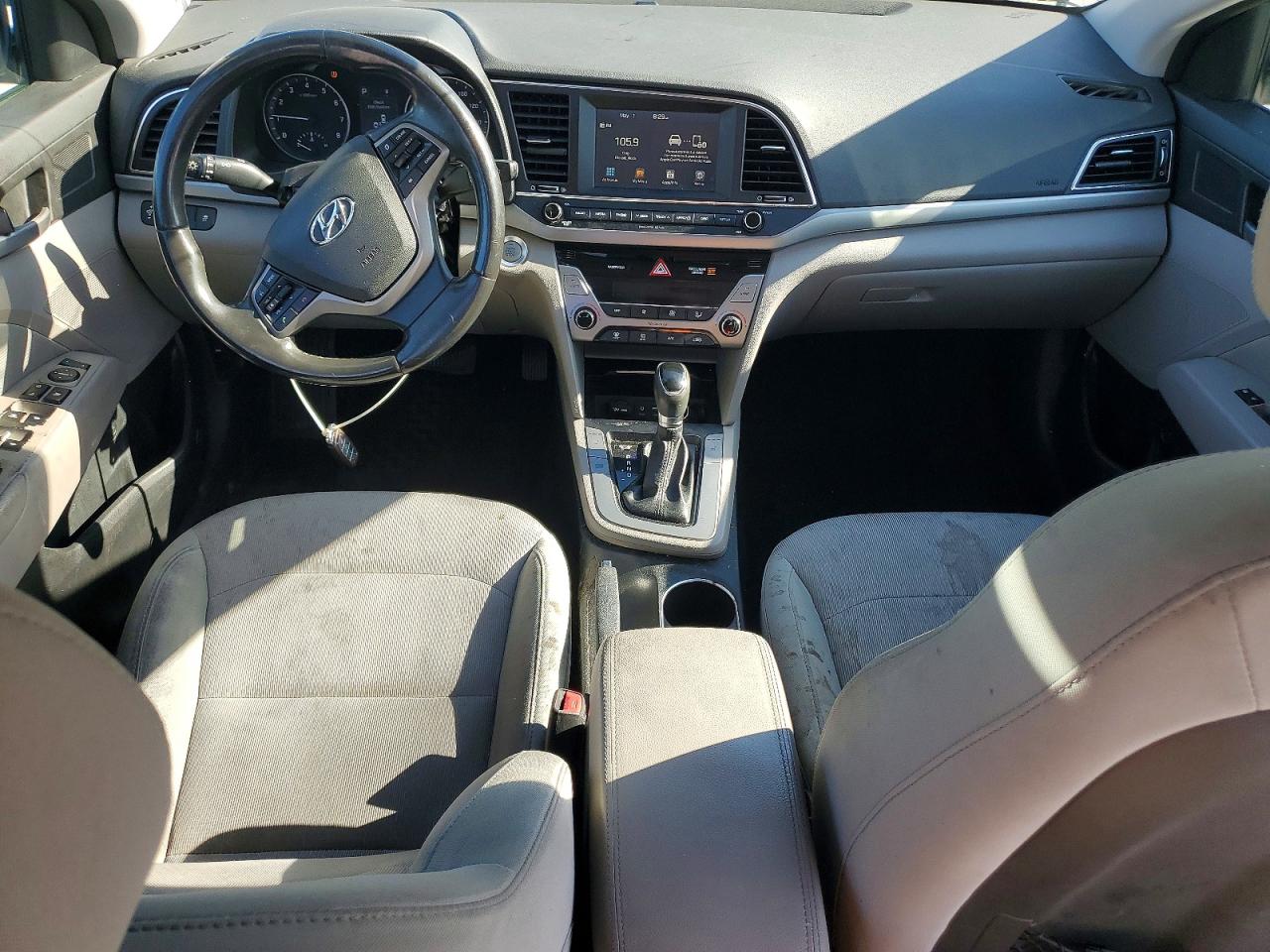 2017 HYUNDAI ELANTRA