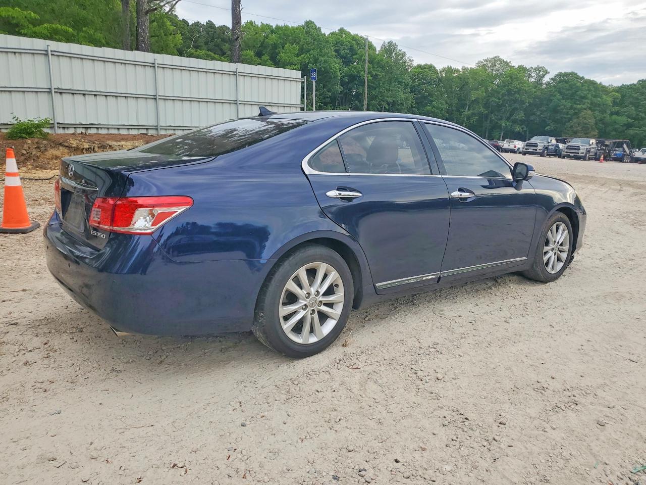 2011 LEXUS ES350