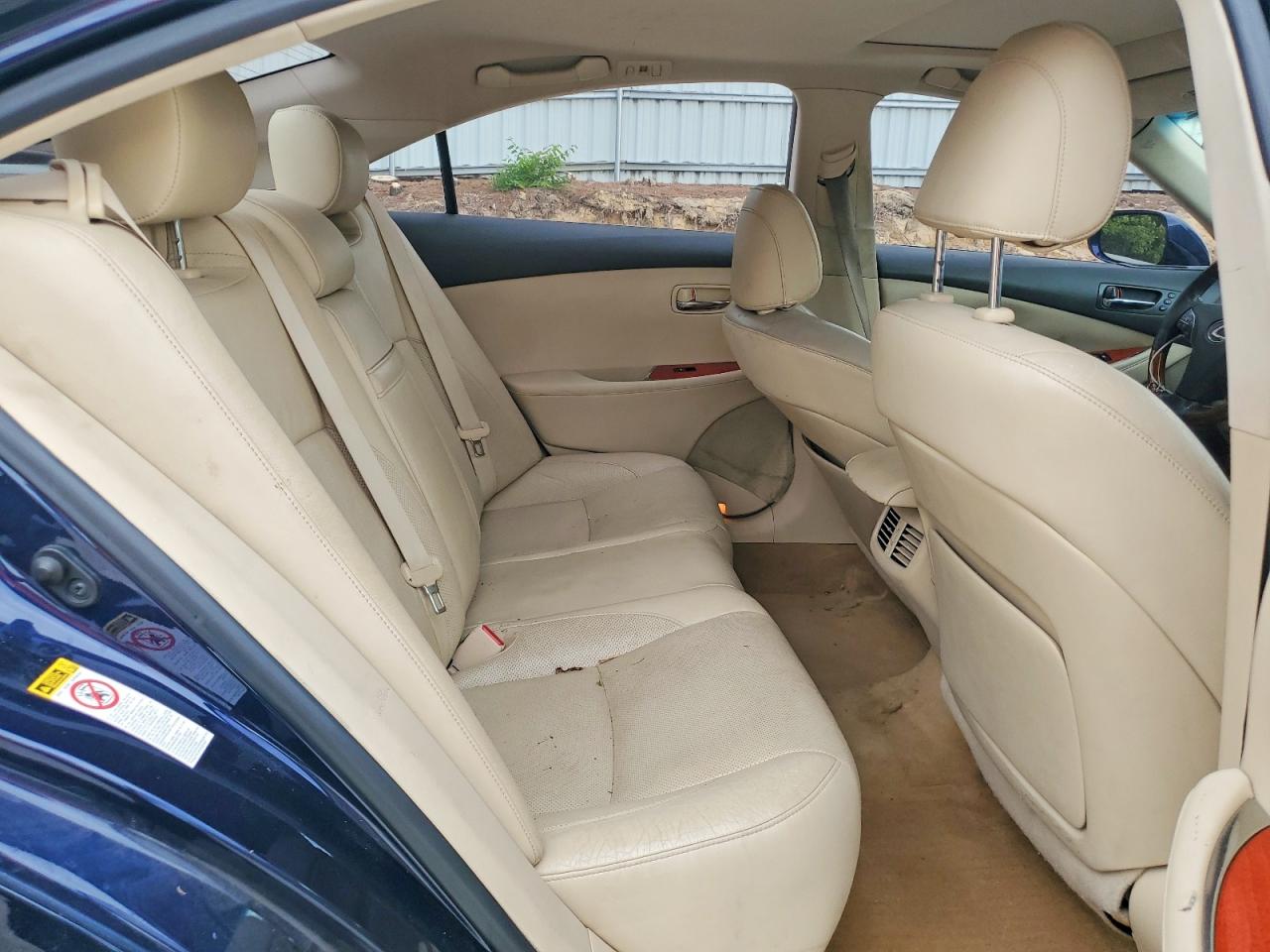 2011 LEXUS ES350