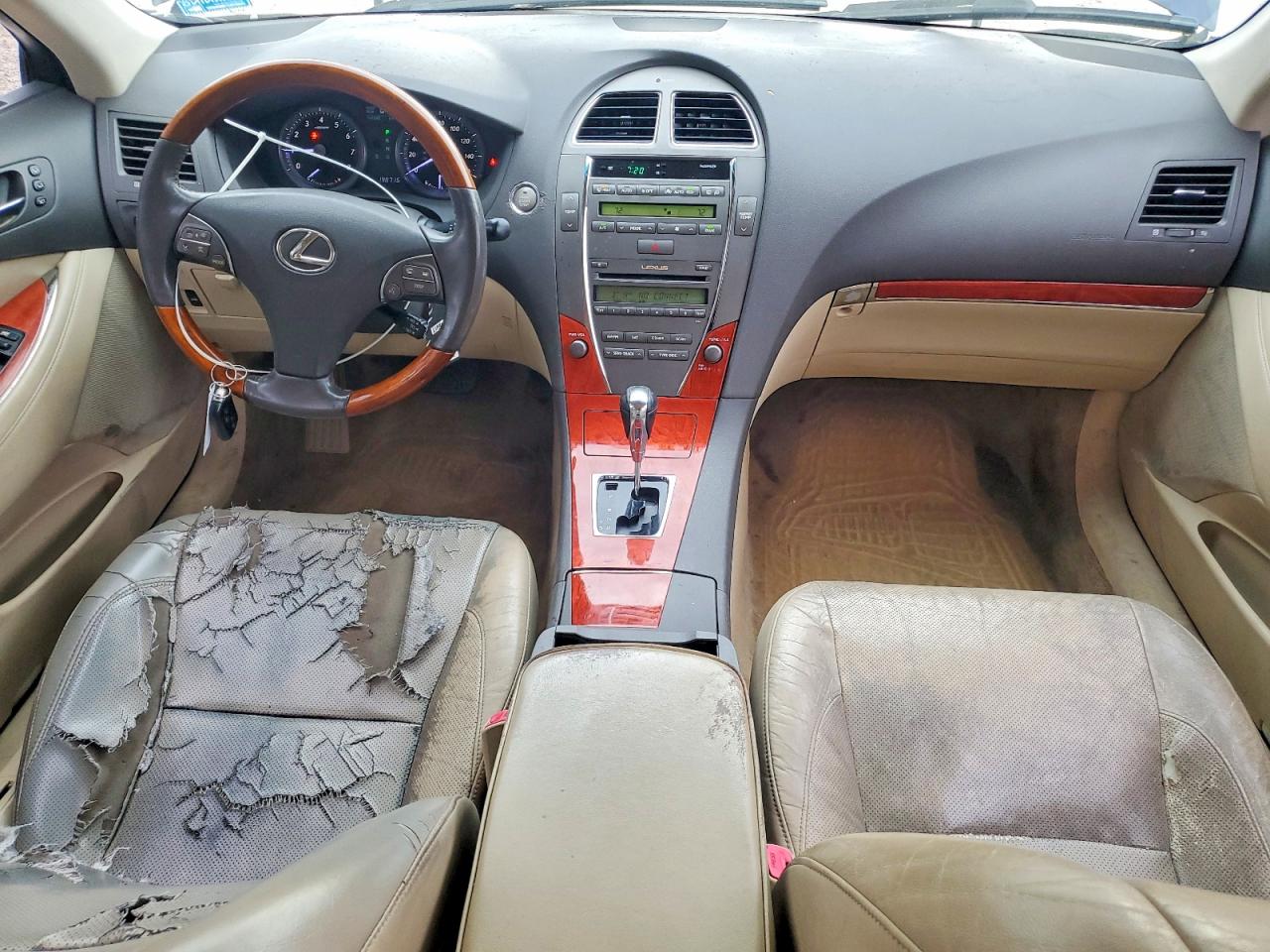 2011 LEXUS ES350