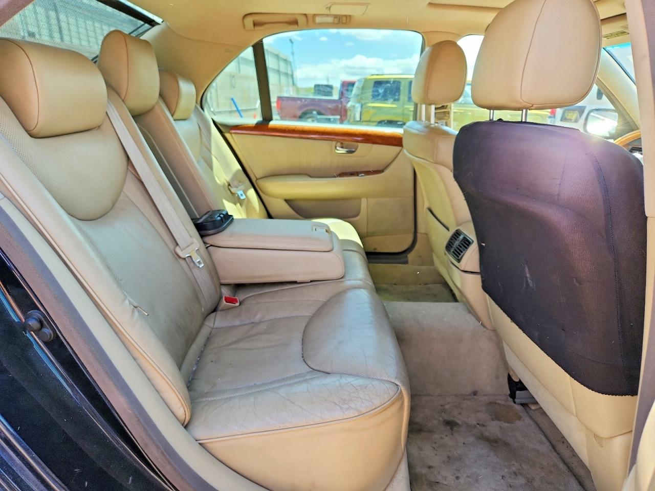 2005 LEXUS LS430