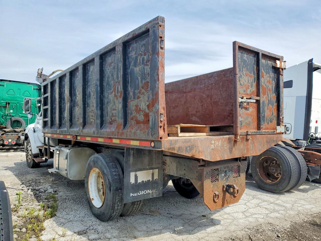 2007 FORD F650