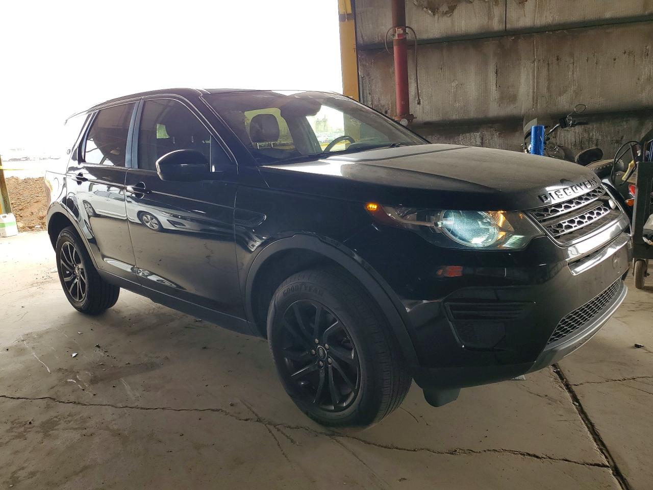 2019 LAND ROVER DISCOVERY
