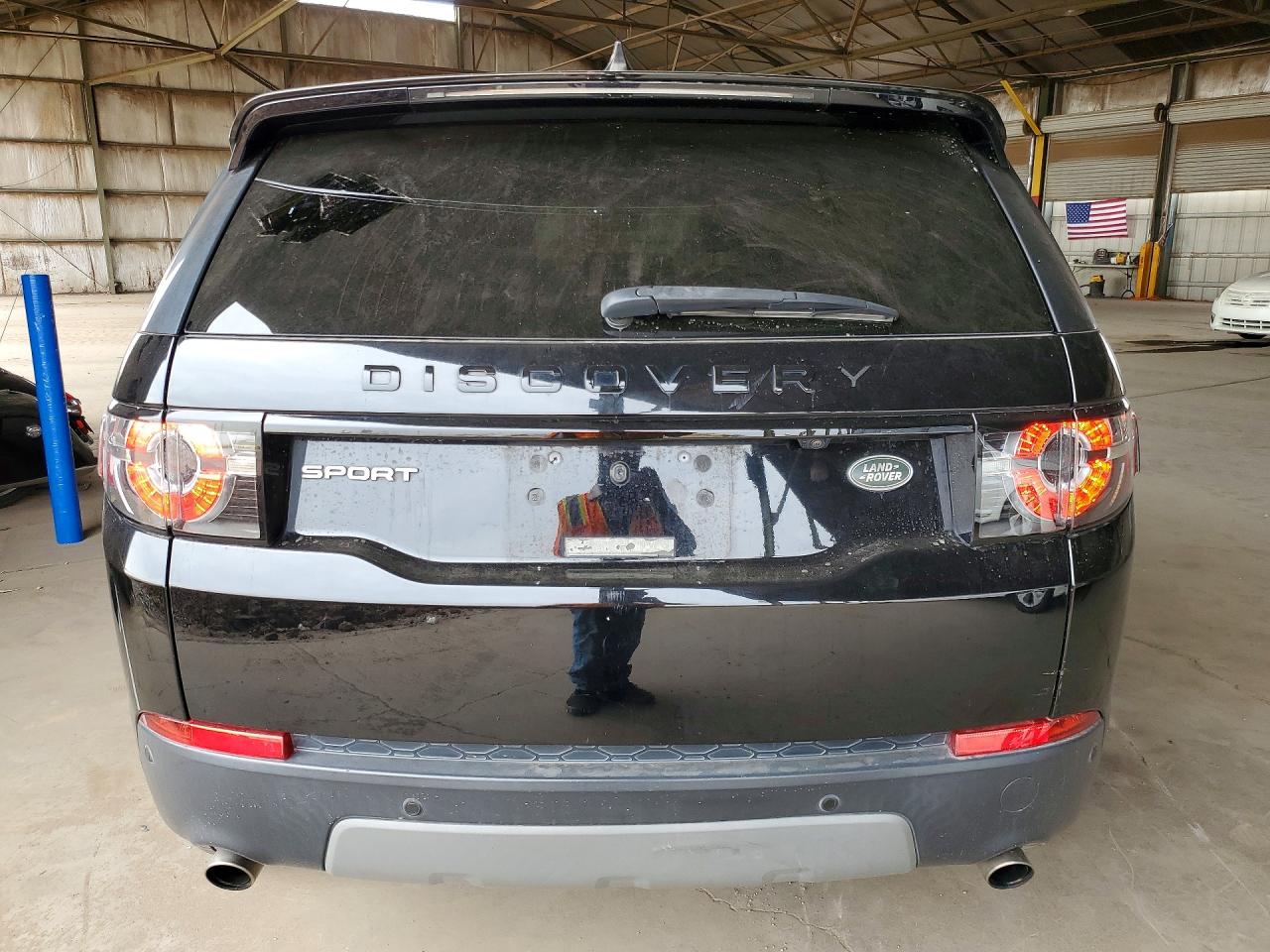 2019 LAND ROVER DISCOVERY