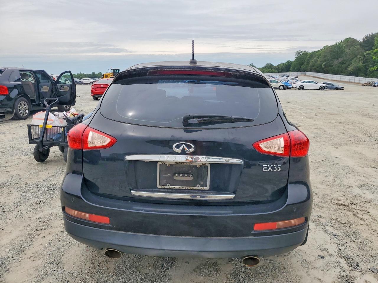 2010 INFINITI EX35