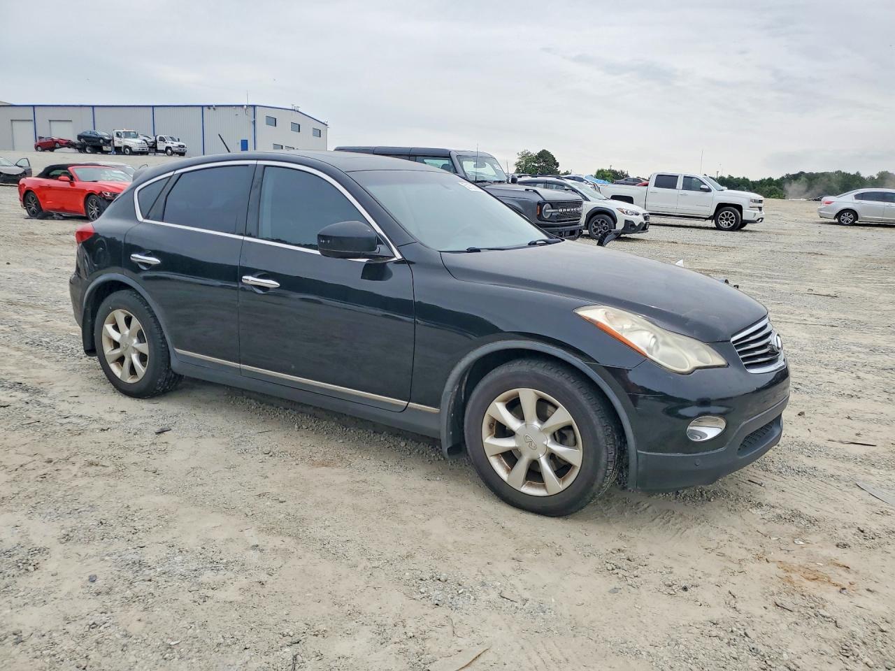 2010 INFINITI EX35