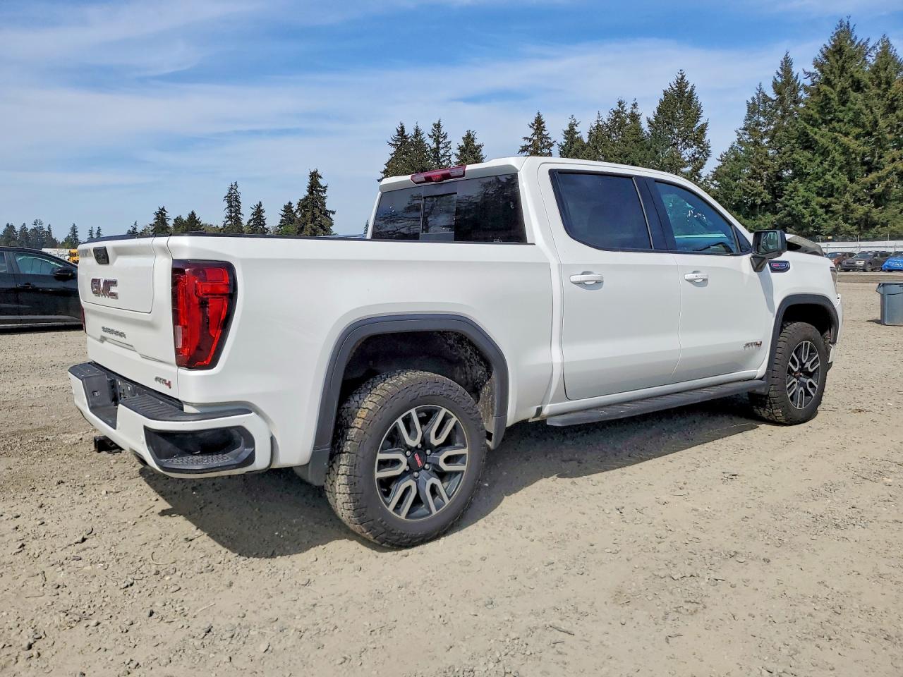 2024 GMC SIERRA