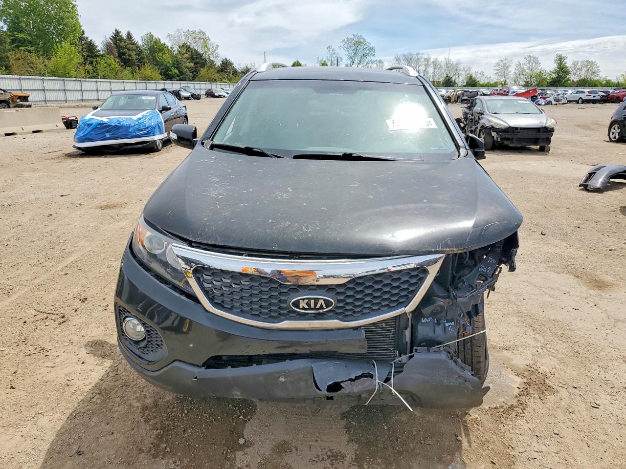 2011 KIA SORENTO
