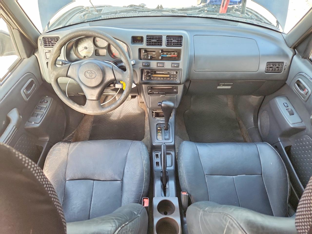 2000 TOYOTA RAV4 BASE