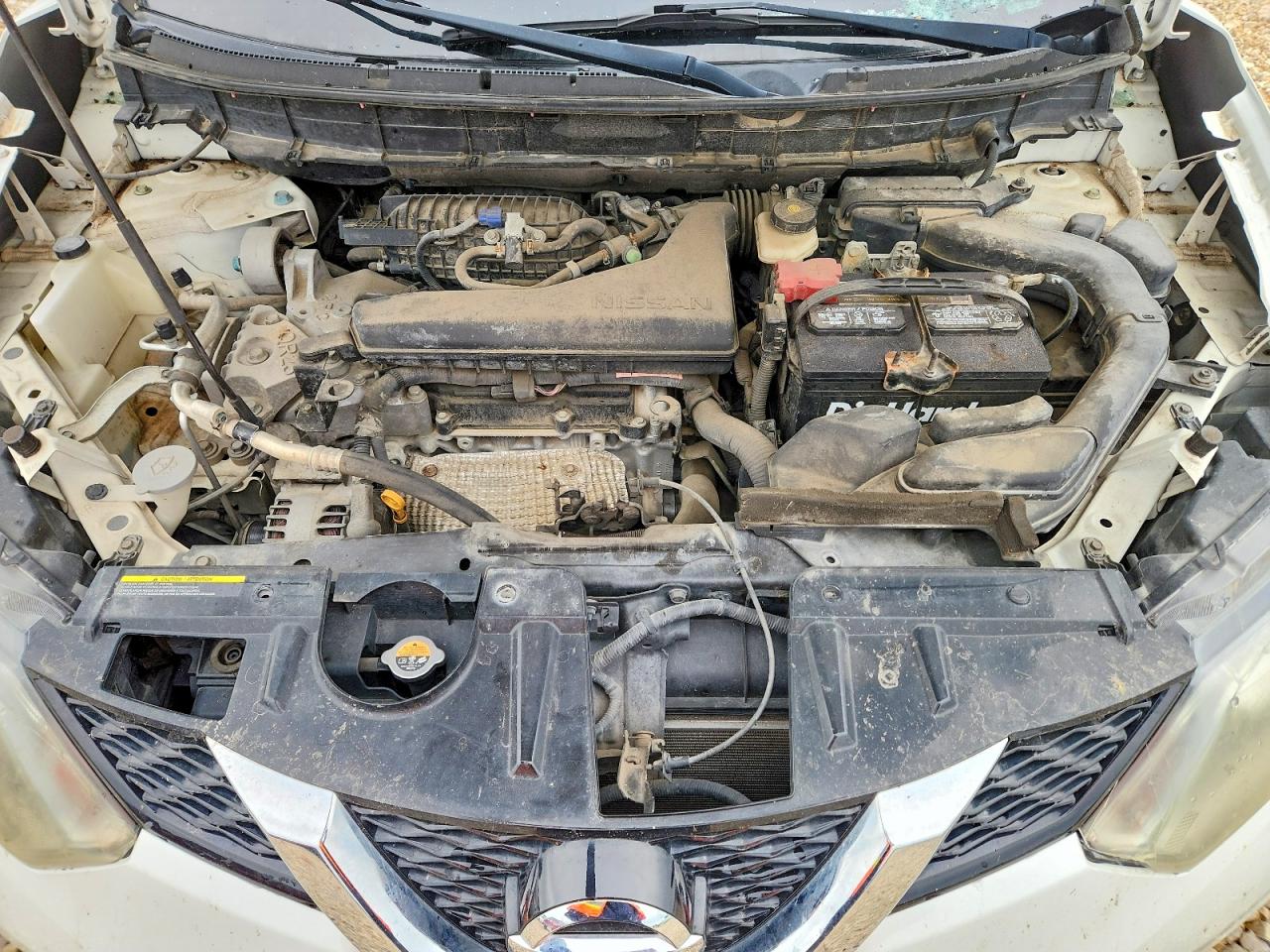 2015 NISSAN ROGUE