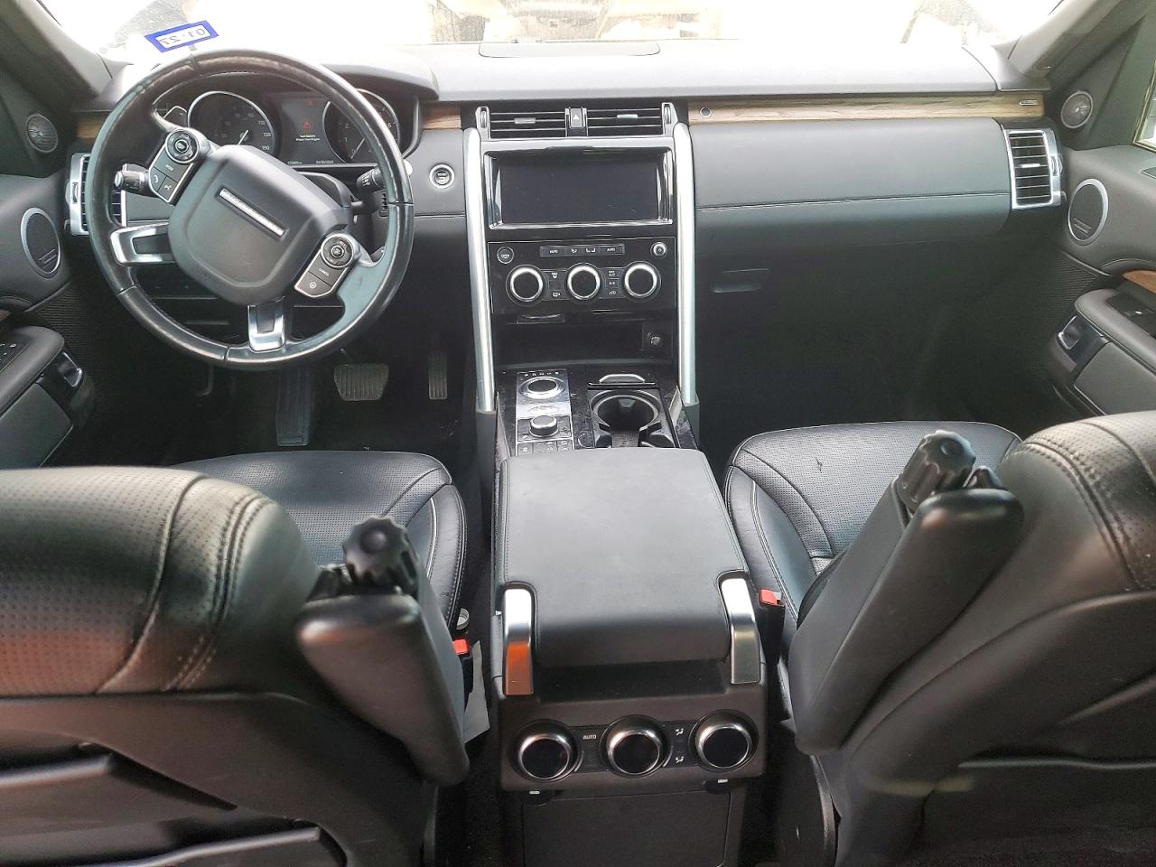 2017 LAND ROVER DISCOVERY