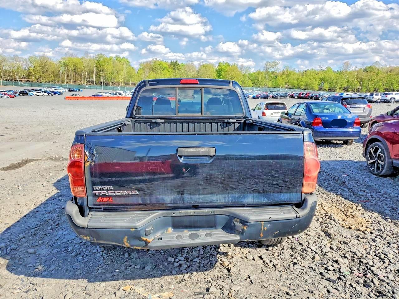 2012 TOYOTA TACOMA