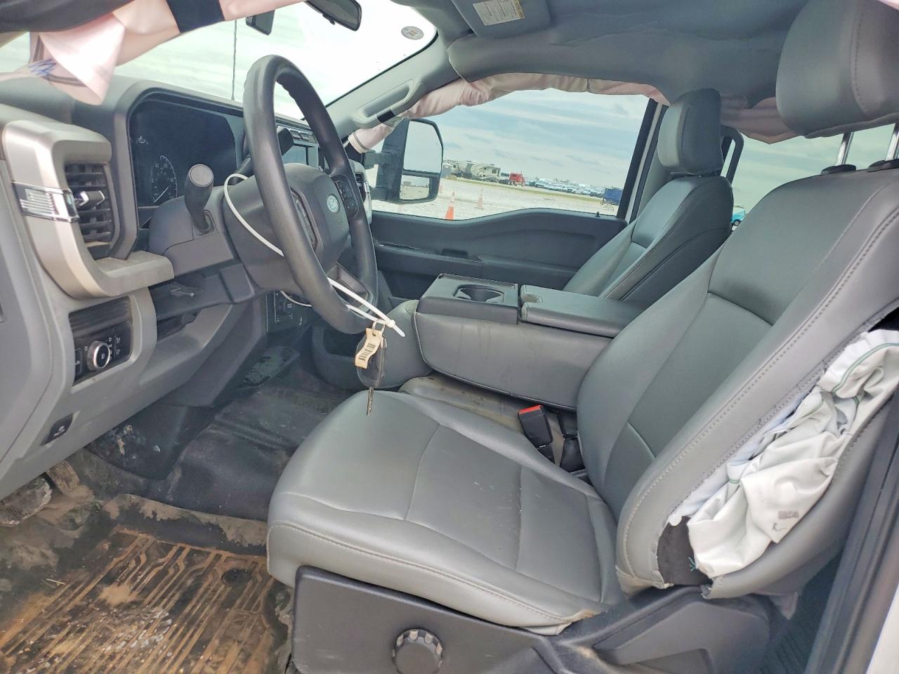 2023 FORD F250