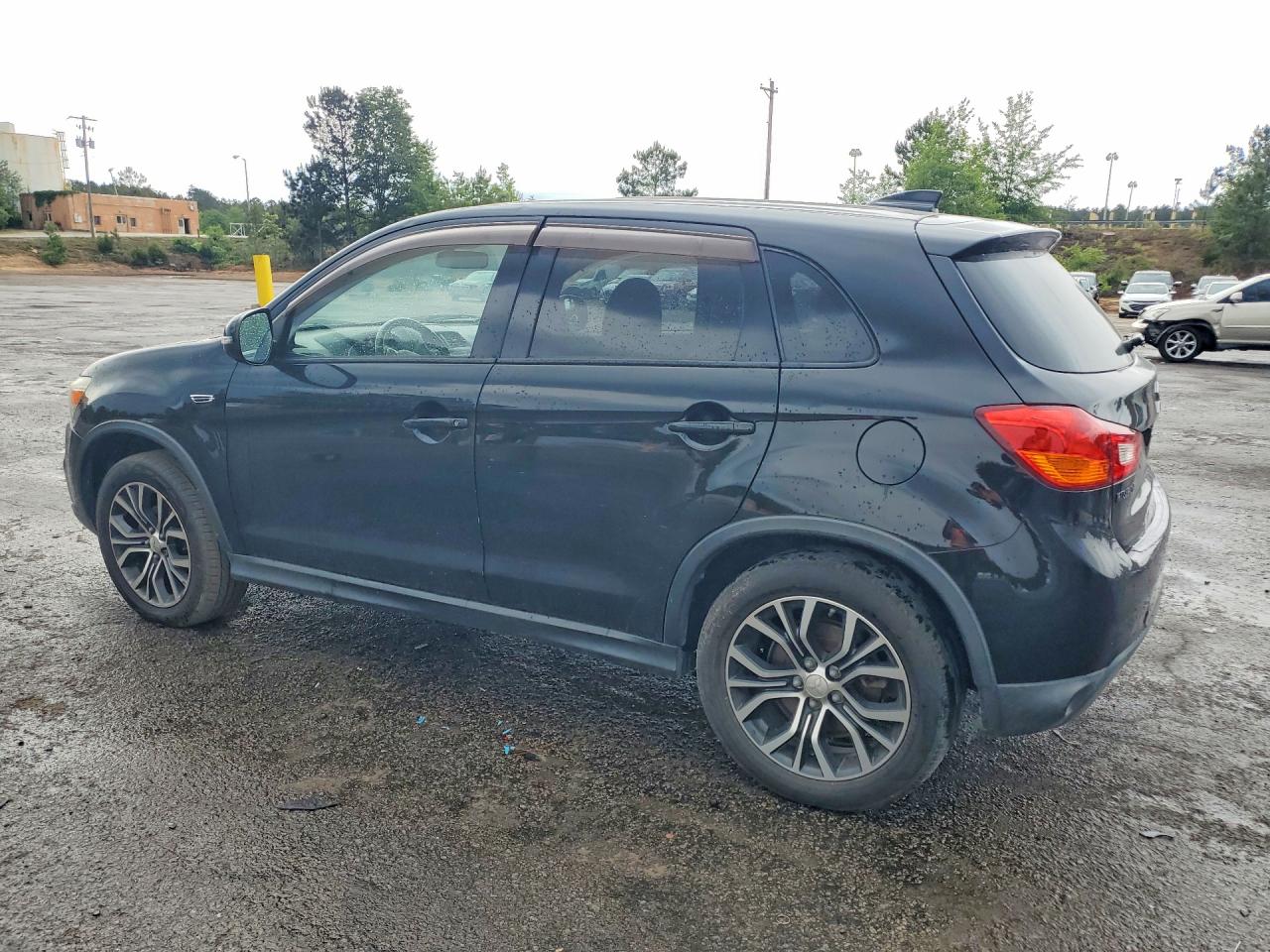 2017 MITSUBISHI OUTLANDER