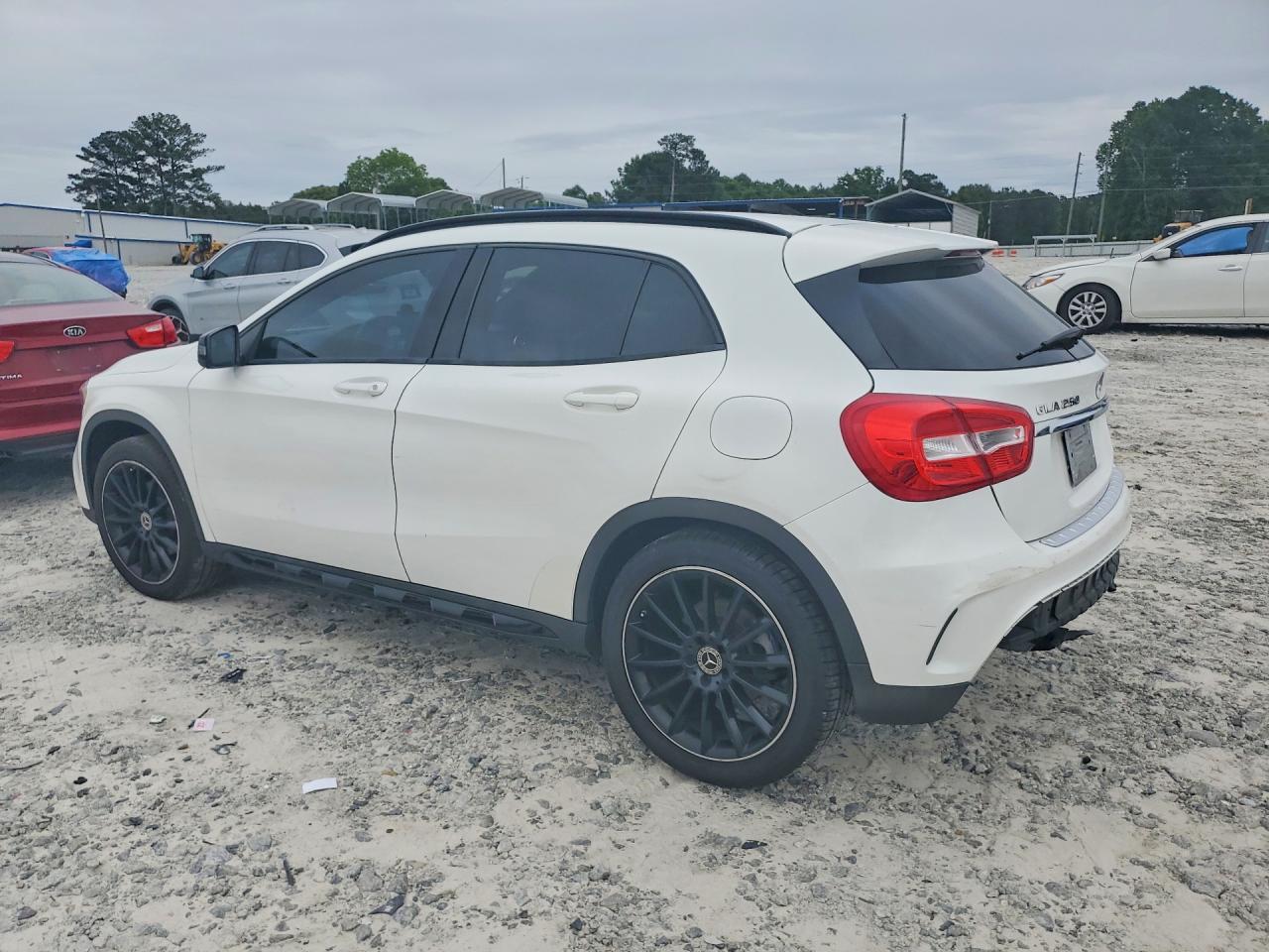 2018 MERCEDES-BENZ GLA-CLASS