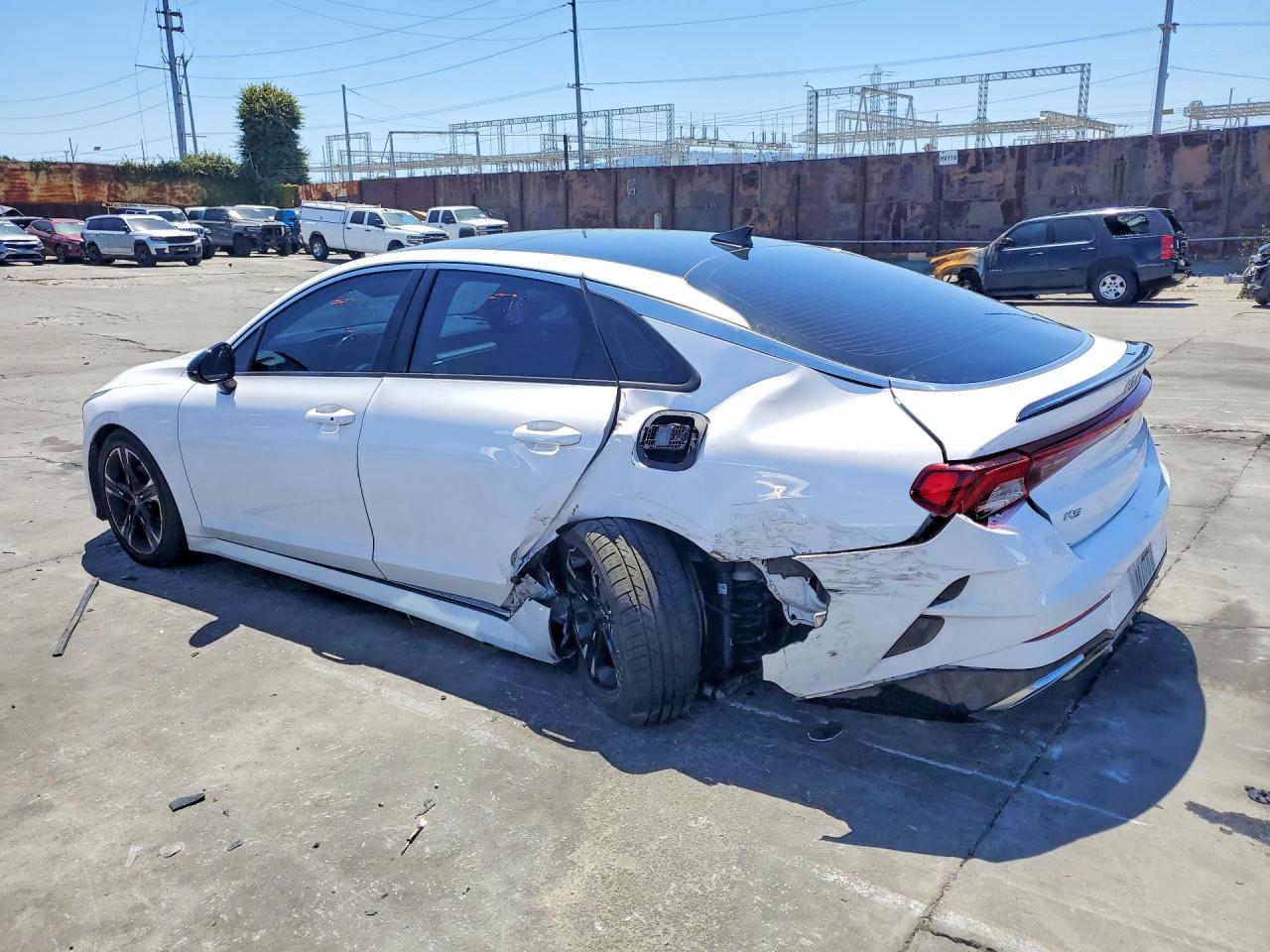 2022 KIA K5