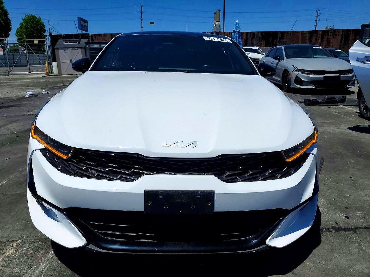 2022 KIA K5