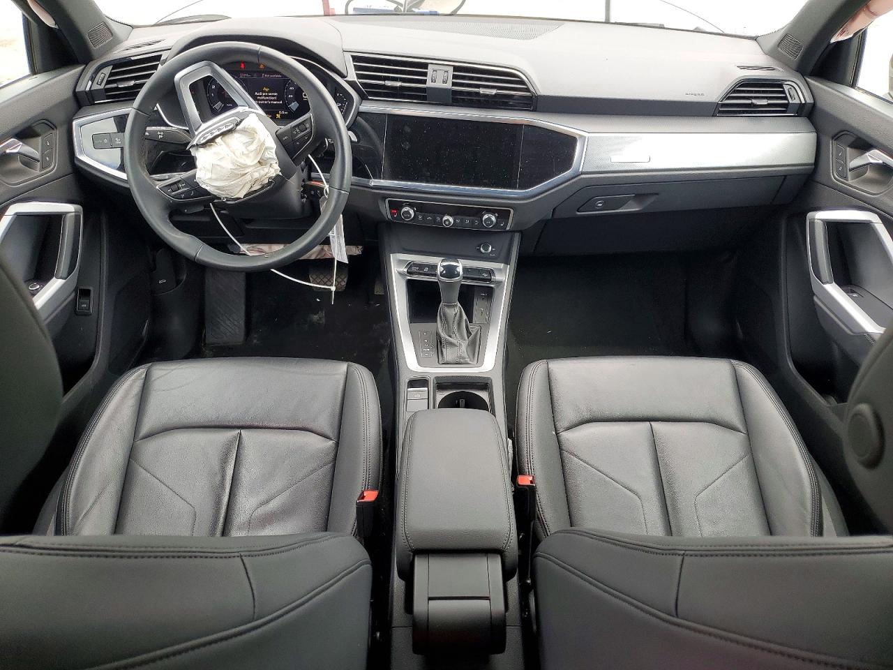 2025 AUDI Q3
