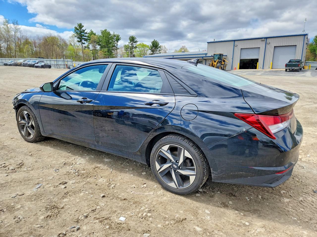 2023 HYUNDAI ELANTRA