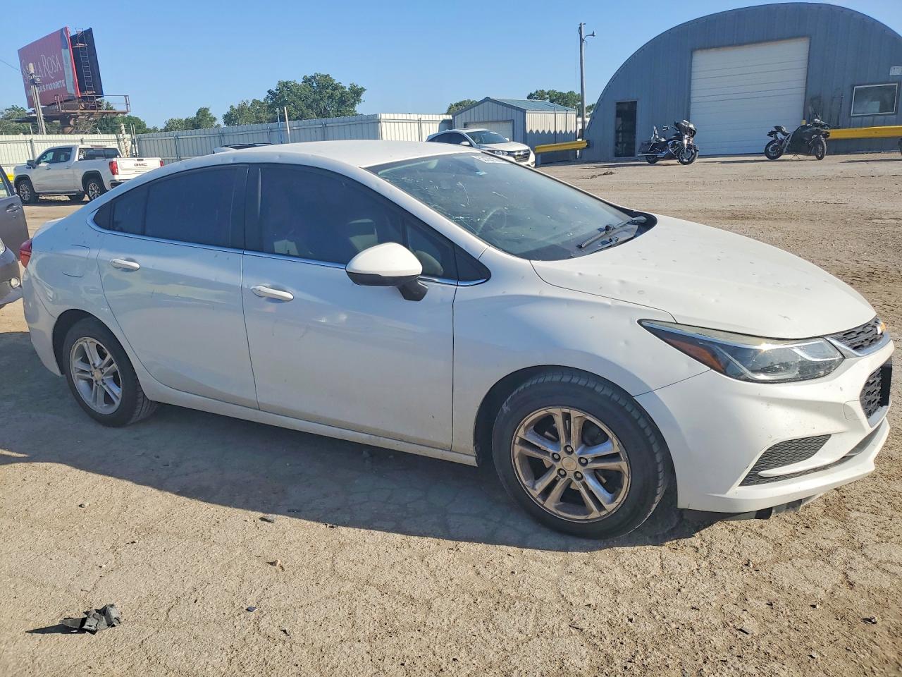 2017 CHEVROLET CRUZE