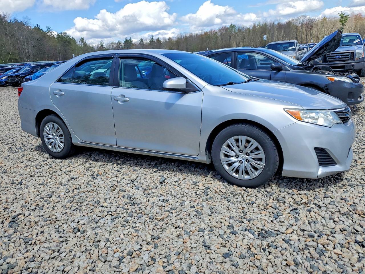 2012 TOYOTA CAMRY