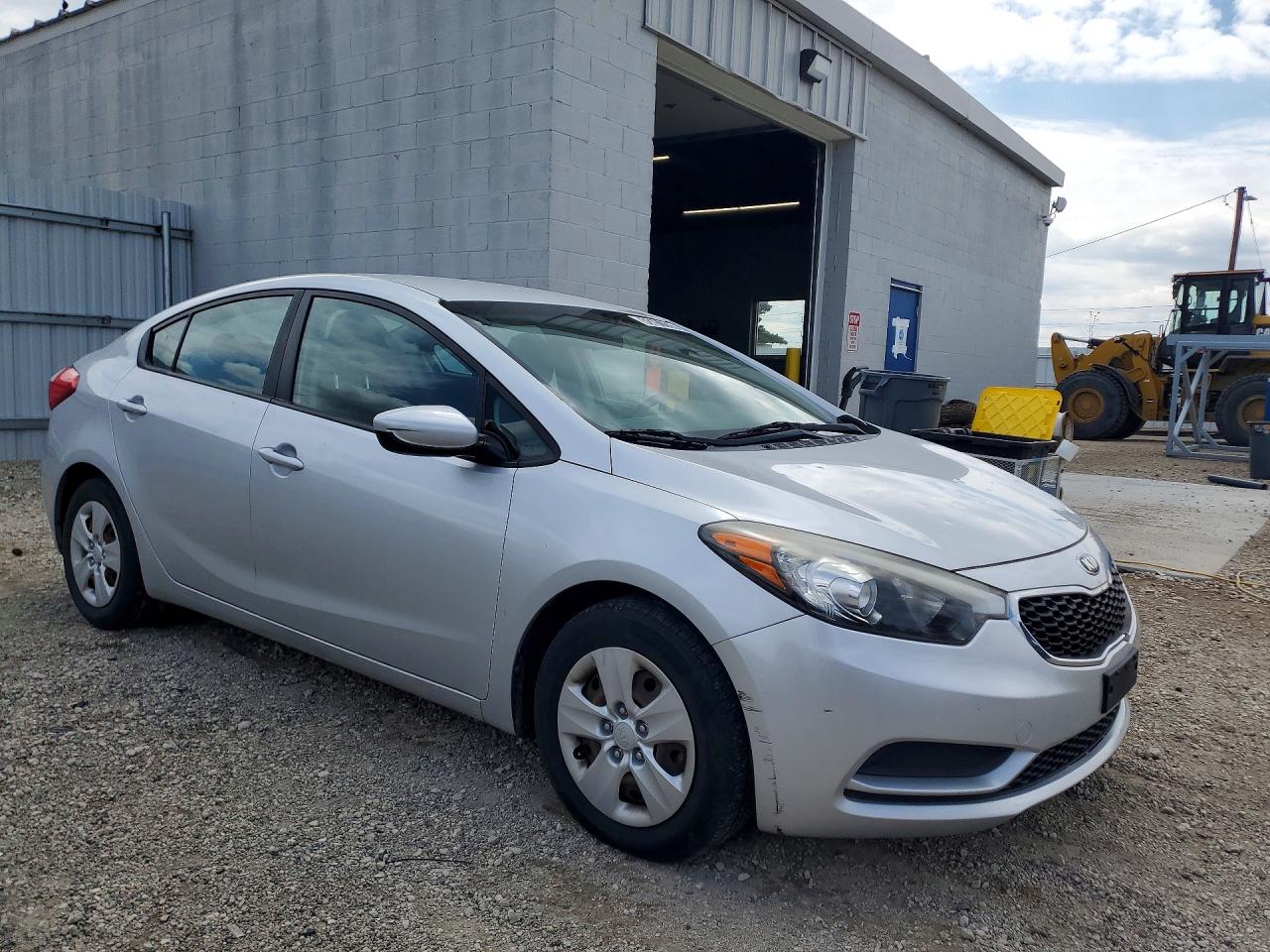 2016 KIA FORTE