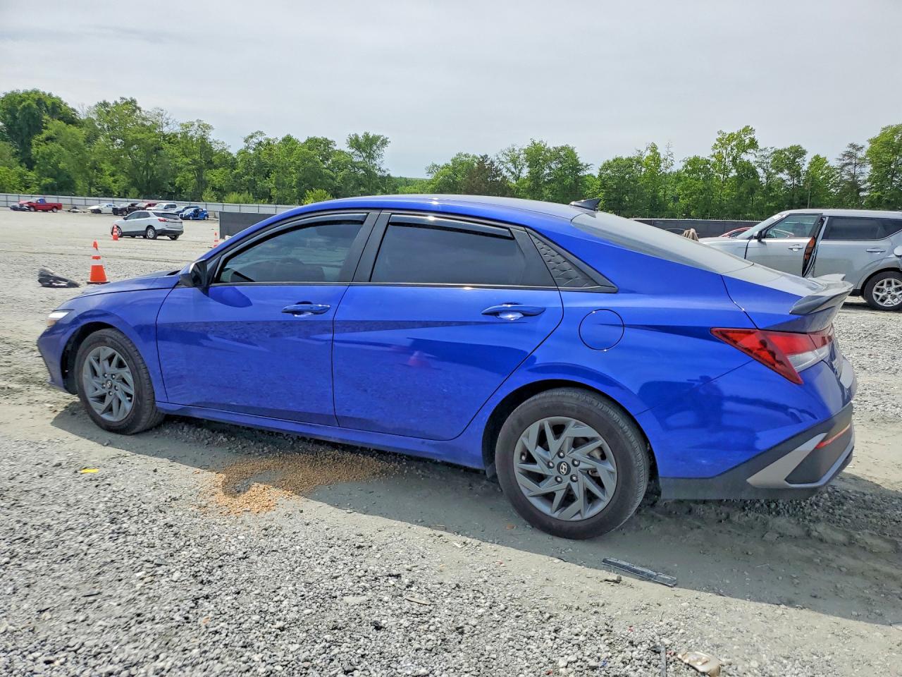 2024 HYUNDAI ELANTRA