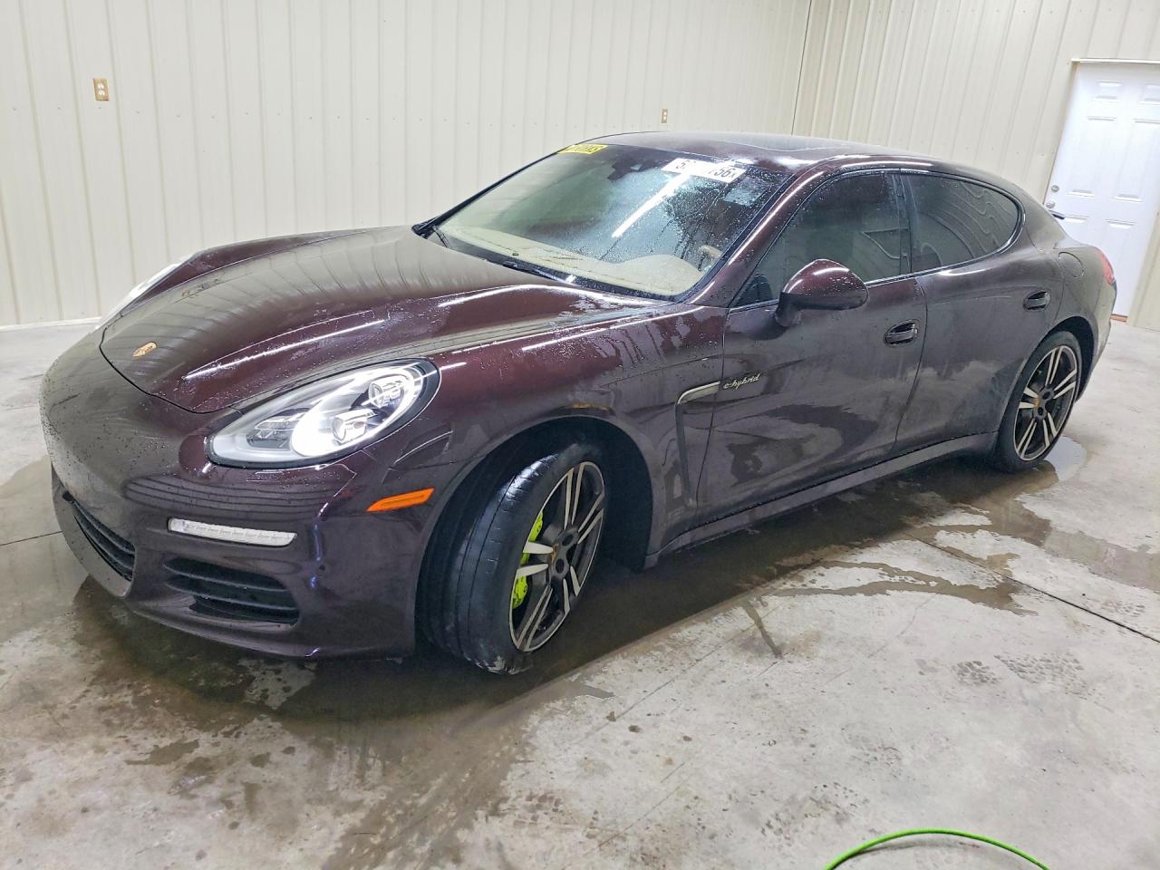 2014 PORSCHE PANAMERA