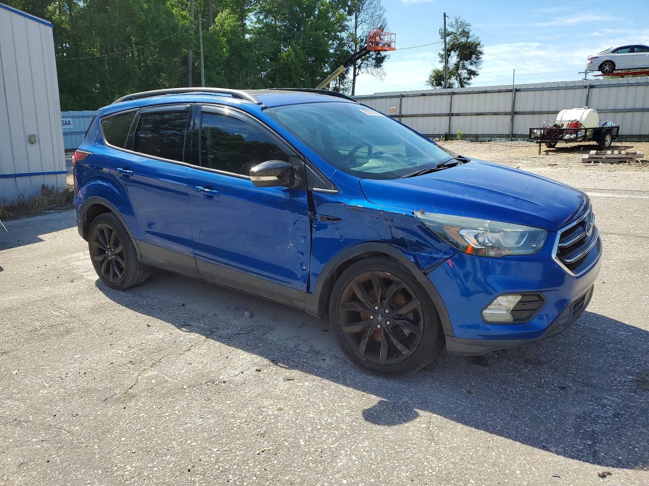 2017 FORD ESCAPE