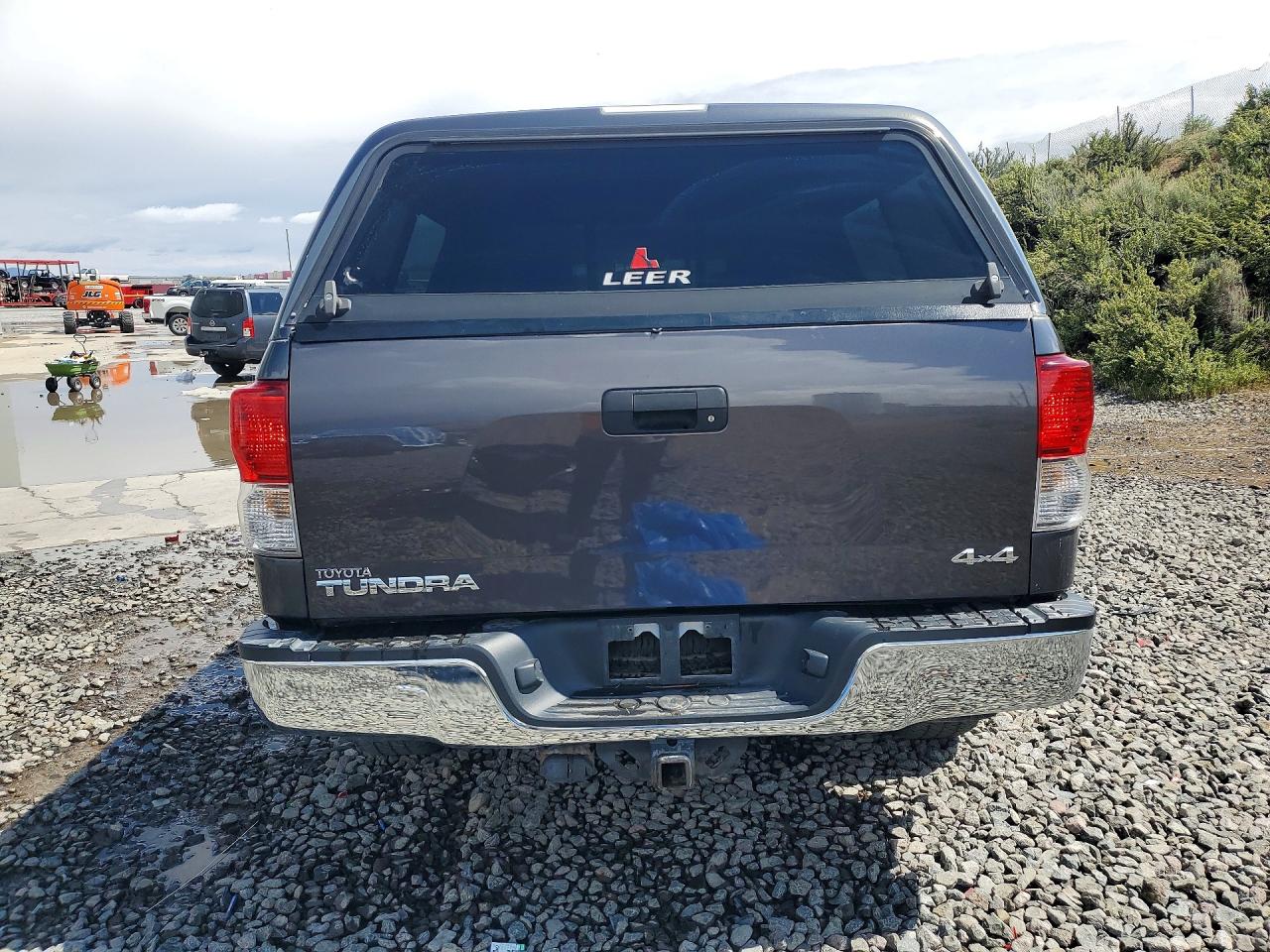 2012 TOYOTA TUNDRA