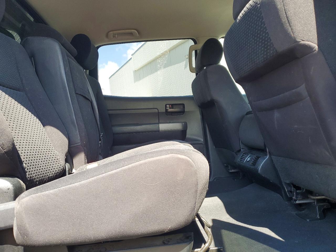2012 TOYOTA TUNDRA
