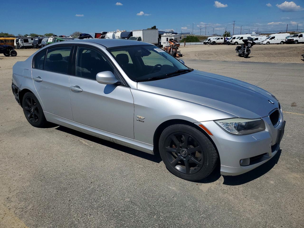 2011 BMW 3 SERIES