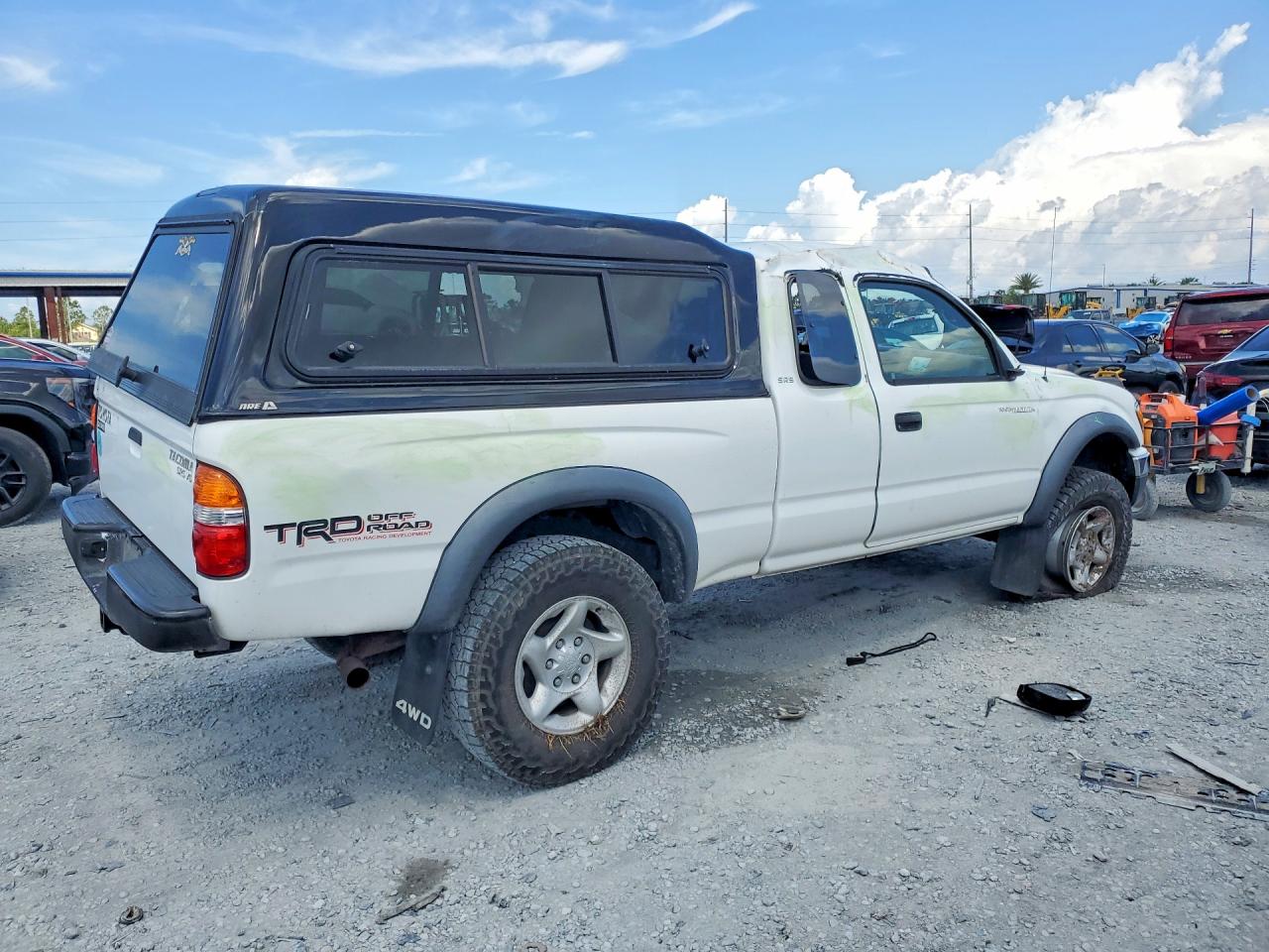 2004 TOYOTA TACOMA
