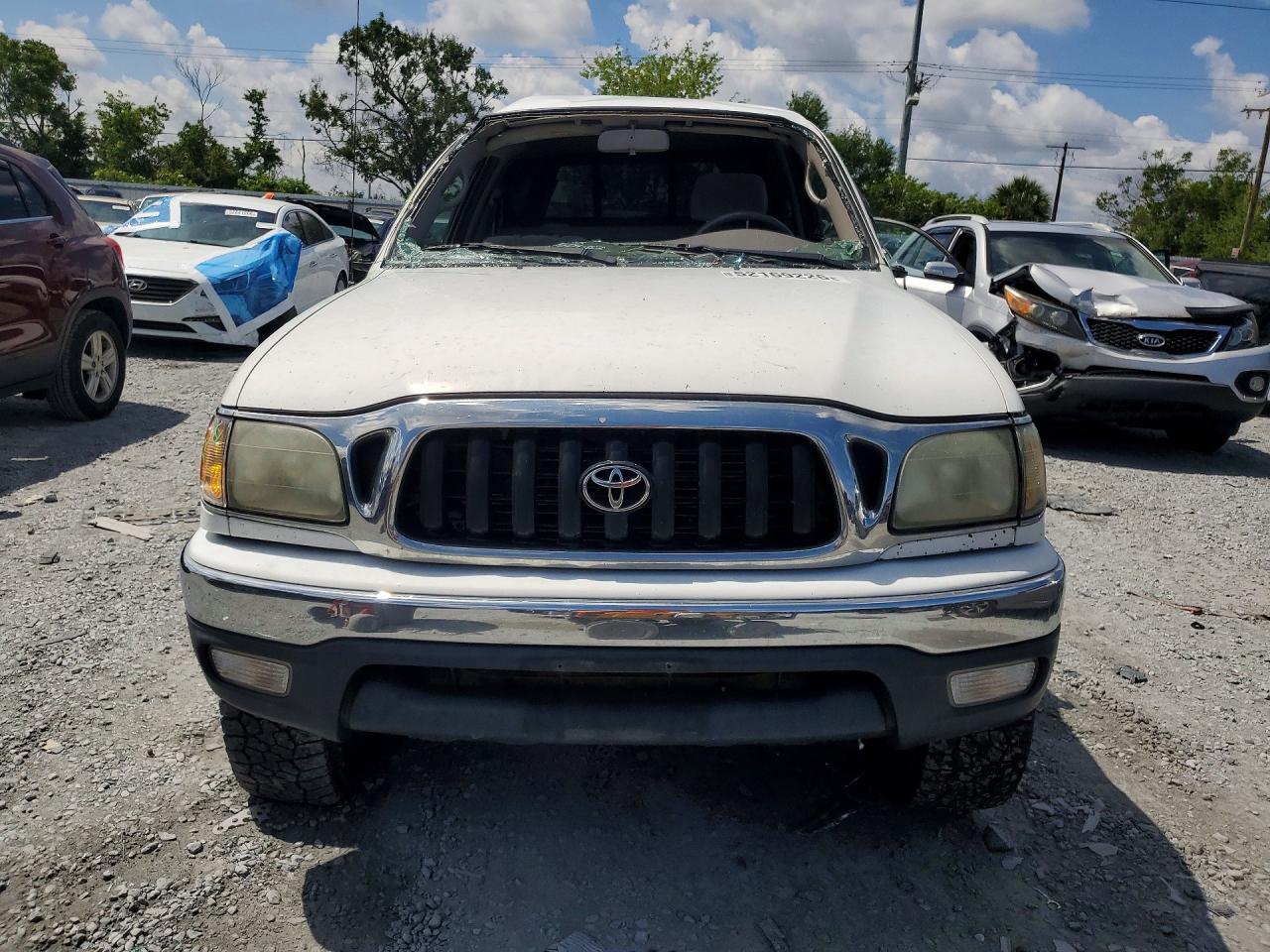 2004 TOYOTA TACOMA