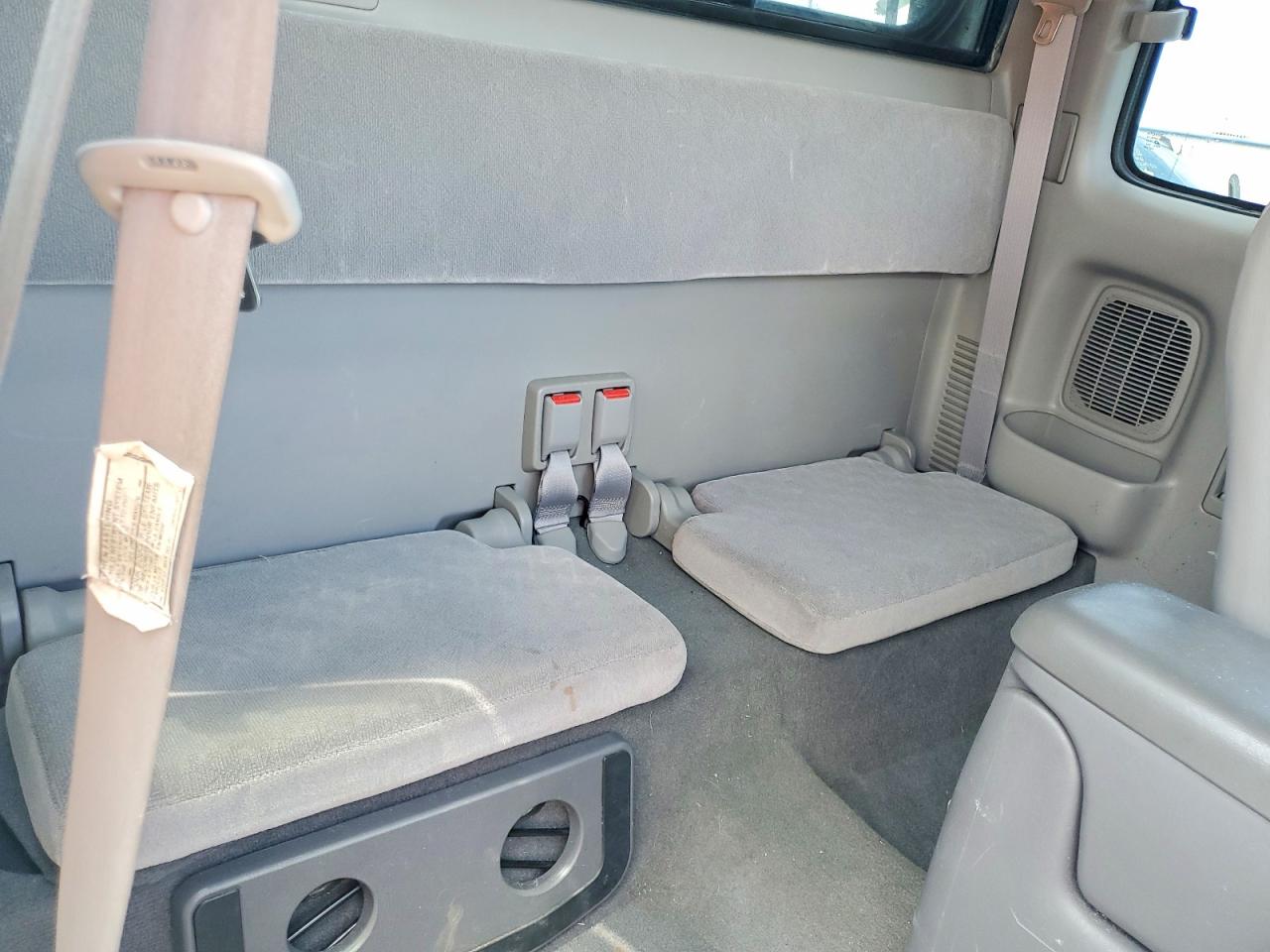 2004 TOYOTA TACOMA