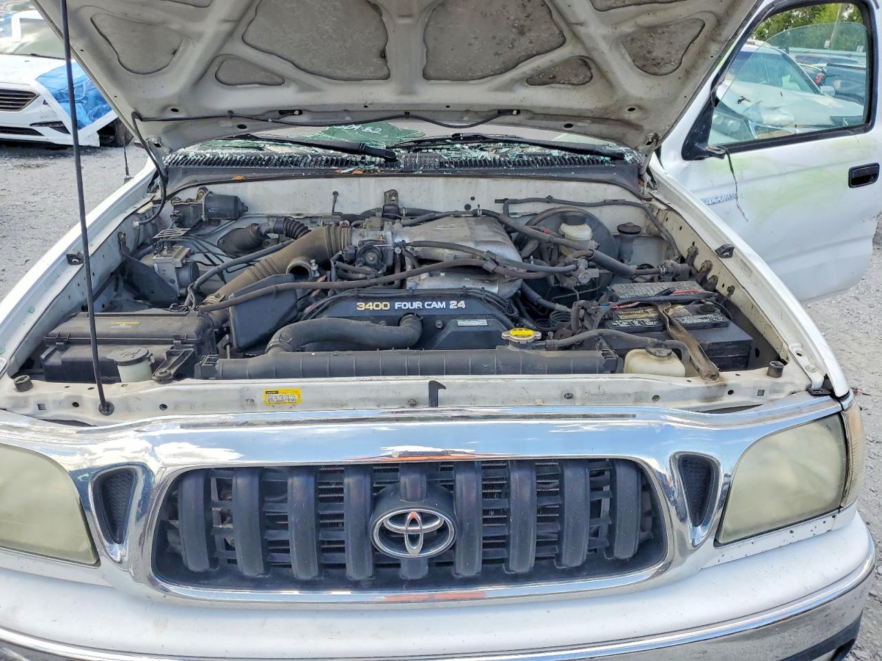 2004 TOYOTA TACOMA