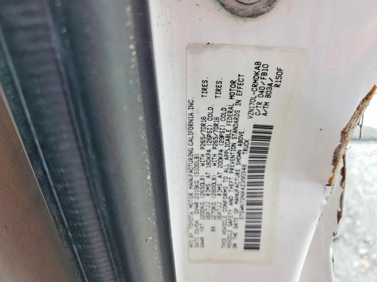 2004 TOYOTA TACOMA