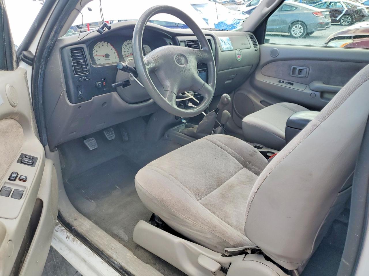 2004 TOYOTA TACOMA