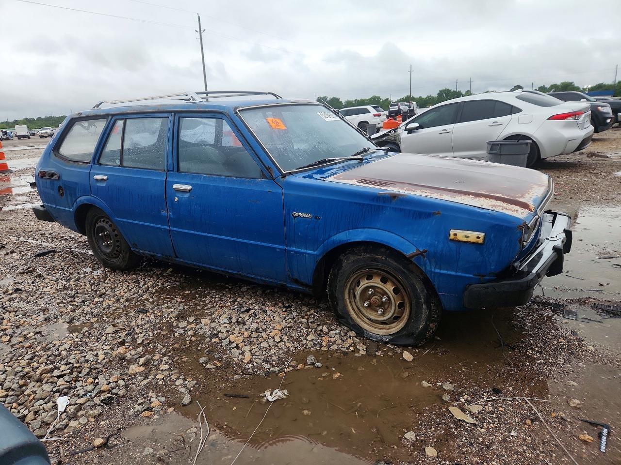 1976 TOYOTA COROLLA