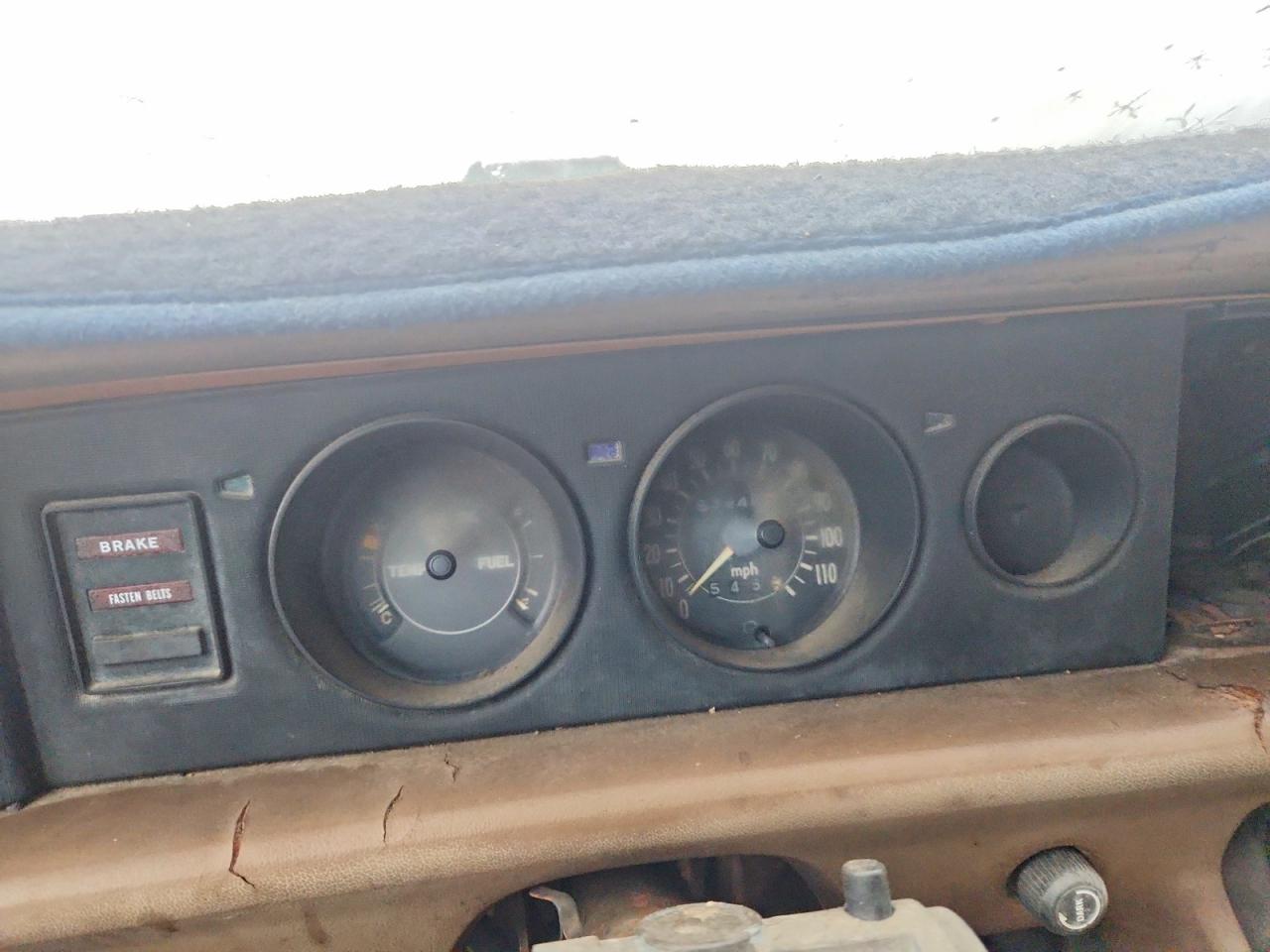 1976 TOYOTA COROLLA